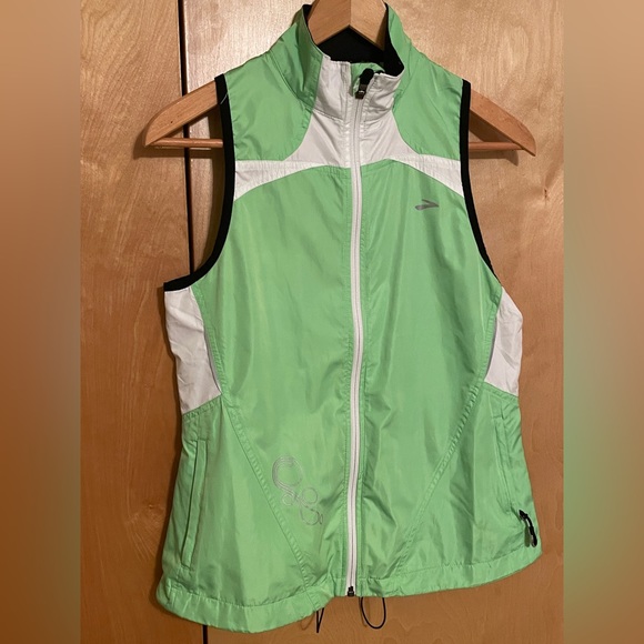 Brooks Jackets & Coats Brooks Small Lime Green And White Running
